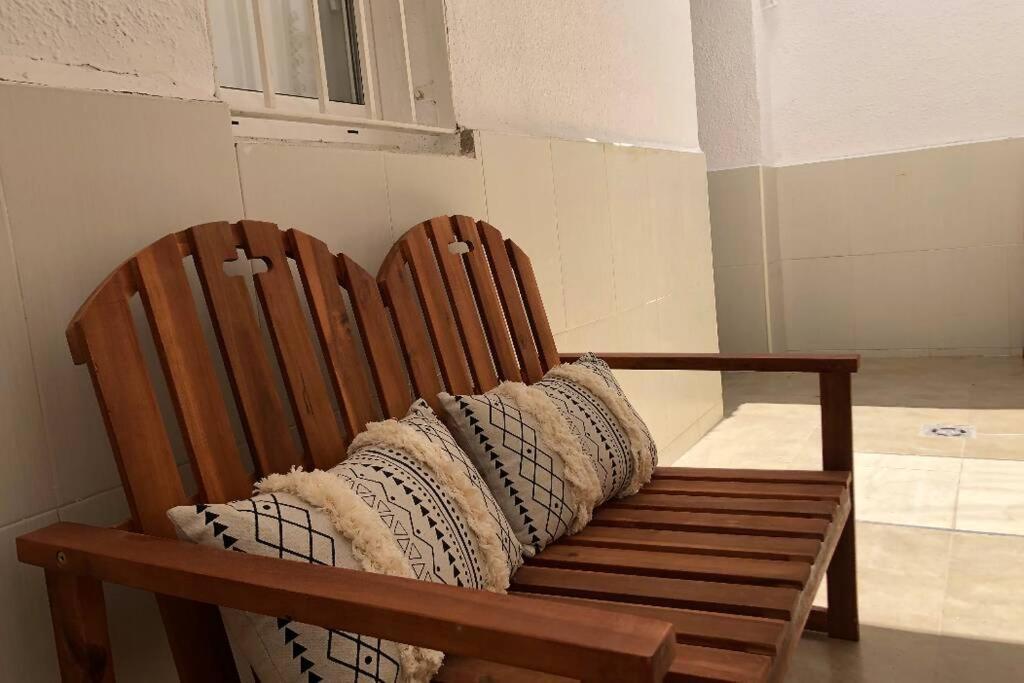 Appartement M1 Cool Loft 1 Min Walk To Metro 15 Min Center By Metro à Esplugues de Llobregat Extérieur photo